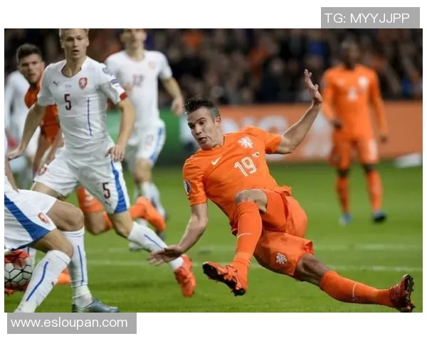 如何通过足球星卡投资实现回本及长期盈利策略分析