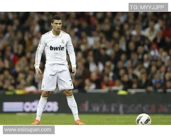 帕尼尼限量版阿扎尔球星卡珍藏版价值与市场潜力解析